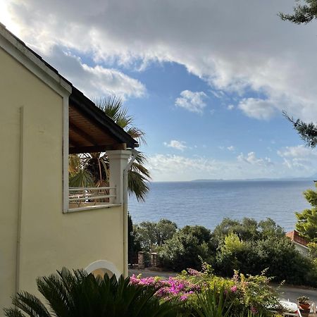 Hotel Odeon B&B Μπαρμπάτι Εξωτερικό φωτογραφία