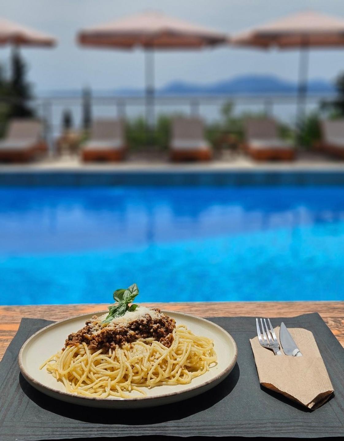 Hotel Odeon B&B Μπαρμπάτι Εξωτερικό φωτογραφία